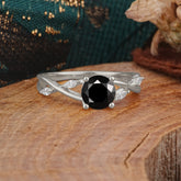 Vintage Round Cut Twisted Band Black Onyx Ring for Women
